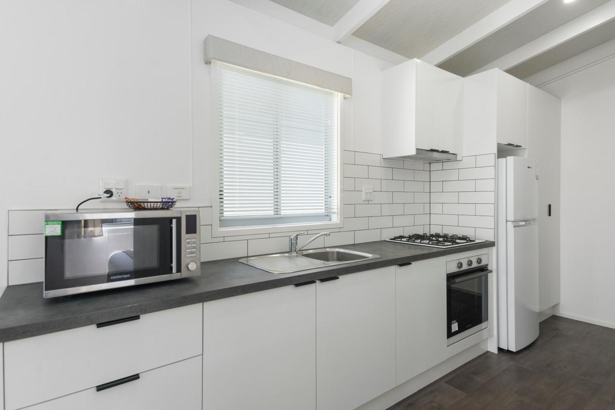 Ingenia Holidays Eden Beachfront Экстерьер фото