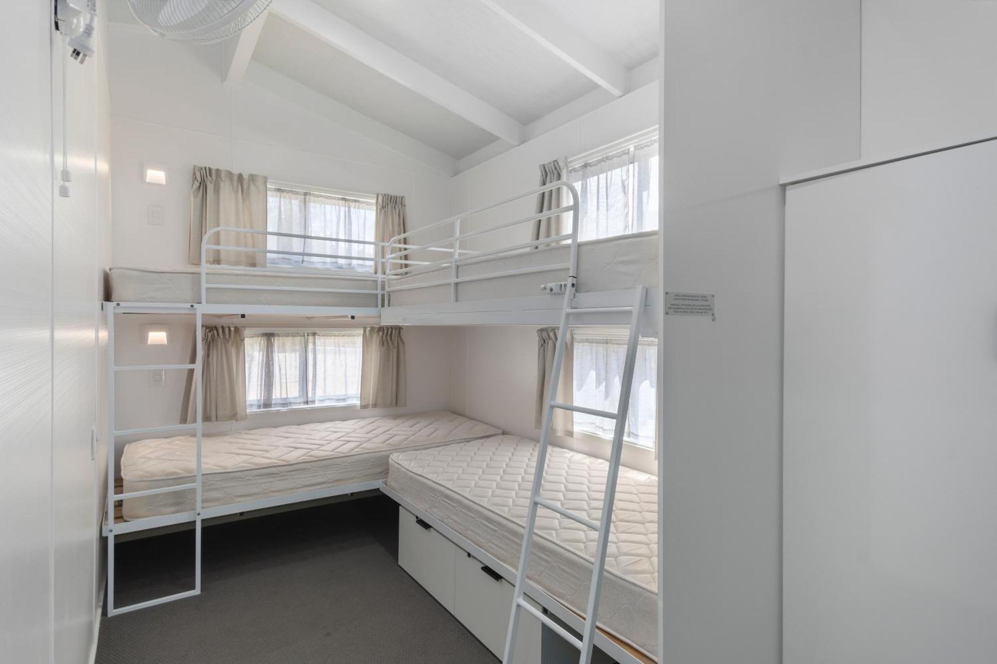 Ingenia Holidays Eden Beachfront Экстерьер фото